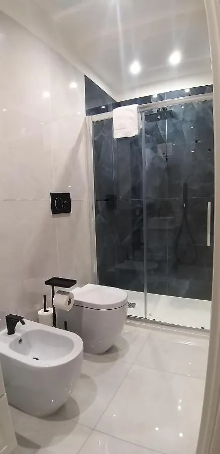 Appartamento B&B La Dimora Di Parthenope 나폴리